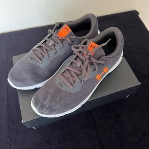 Under Armour Mojo 2 Running NIB
